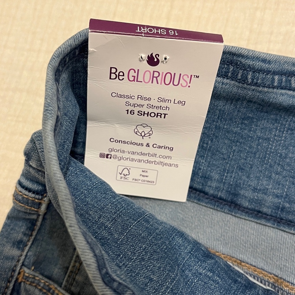 New With Tags Gloria Vanderbilt Light Blue Jeans Size 16 Short - Picture 4 of 8